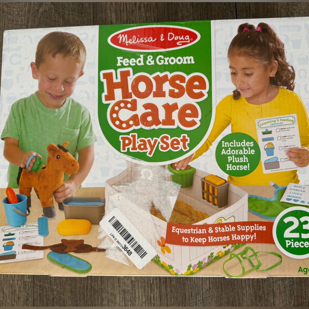 Melissa and Doug Horse Care Play set